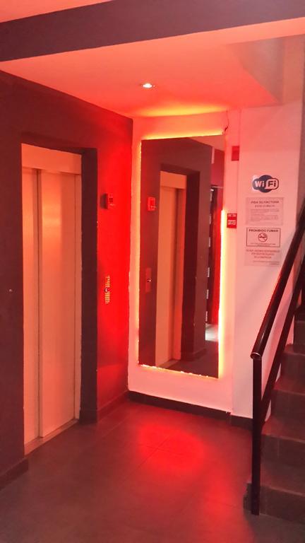 Hotel Red Room Панама Сити Екстериор снимка